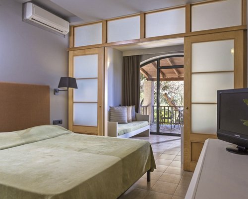Aeolos Beach Club