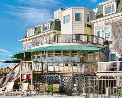 Wyndham Bay Voyage Inn