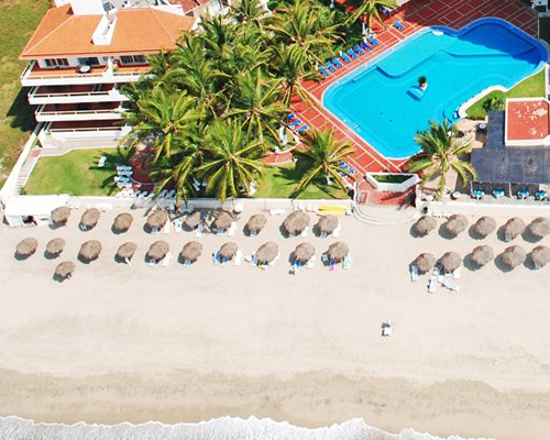 Bahía del Sol Beach Resort