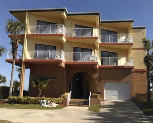 Sunisands At New Smyrna Waves Resort
