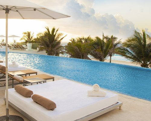 All Inclusive - Le Blanc Spa Resort