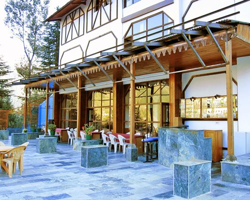 Snowcrest Manor, Manali