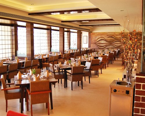 Cambay Golf Resort, Jamdoli