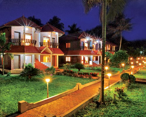 Leisure Vacations Gold Field Lake Resort - Kumarakom
