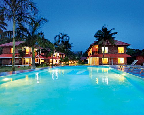 Leisure Vacations Gold Field Lake Resort - Kumarakom