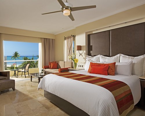 4 night DREAMS TULUM RESORT AND SPA by UVC