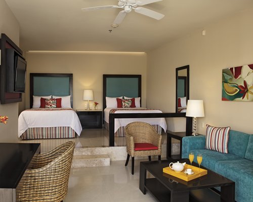 3 nightNOW JADE RIVIERA CANCUN by UVC