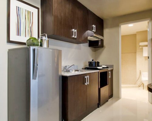 Bellini Suites at Presidio, Lakefront