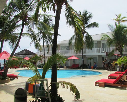 Hotel DeCameron los Delfines LG