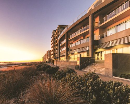 Oaks Plaza Pier - 4 Nights