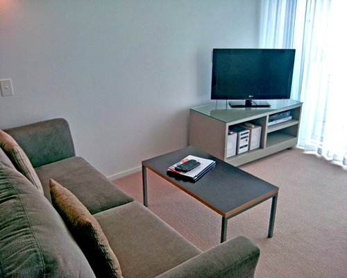 RAMADA SUITES NAUTILUS OREWA 3NTS-R