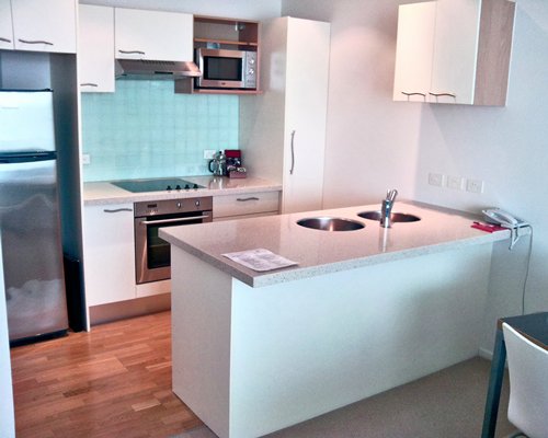 RAMADA SUITES NAUTILUS OREWA 3NTS-R