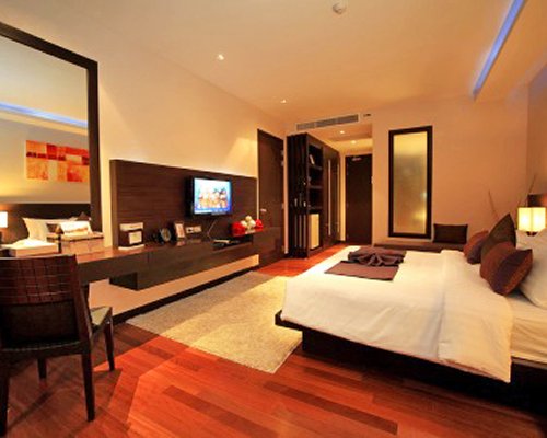 Wyndham Sea Pearl Resort Phuket - 4 Nights