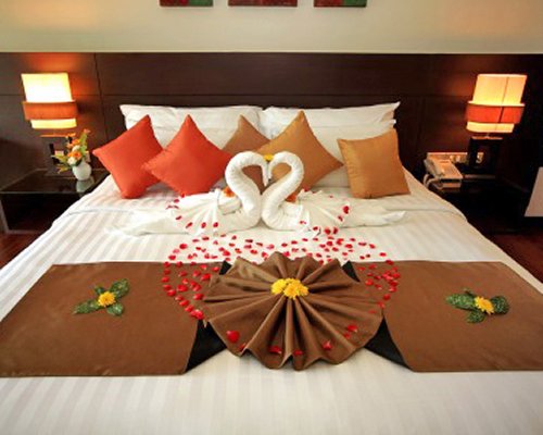 Wyndham Sea Pearl Resort Phuket - 4 Nights