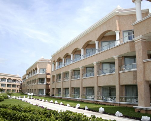 Hard Rock Hotel Riviera Maya Hacienda (2 Adults)