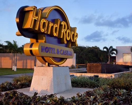 Hard Rock Hotel & Casino (2 Adults)