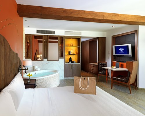 Hard Rock Hotel Riviera Maya 5 NT